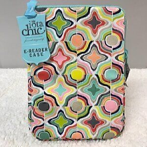 Iota Chic by C.R. Gibson Padded E-Reader Protective Zip Storage Case
